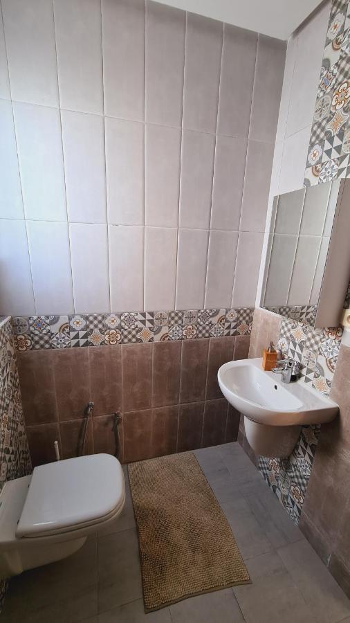 Lina Moderne Toute Equipee & Piscine Villa *